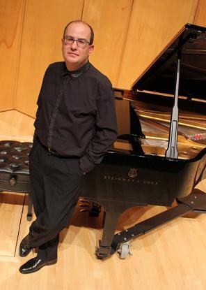Alexandre-dossin-judge-at-steinway-competition-at-michelles-piano-in-portland-or