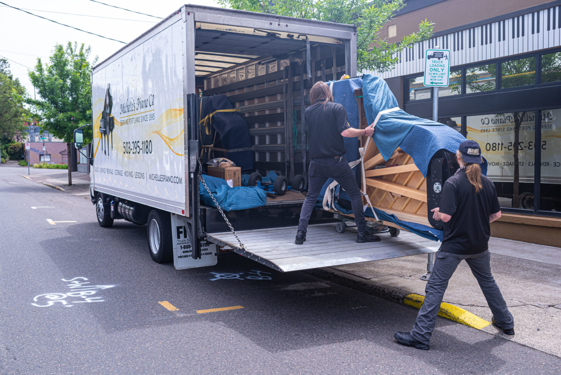 Portland-Piano-Moving-from-Michelles-piano-in-portland-or-pic8