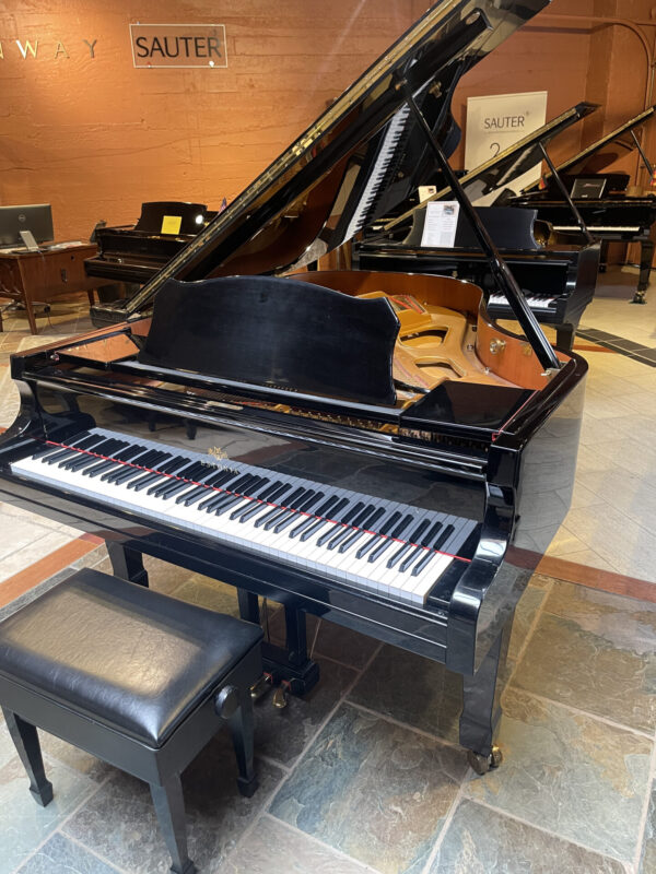 20B4472A-BD9D-43EE-B8B5-0D2AD381358E