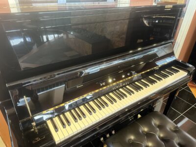 Schimmel 132 Upright Piano