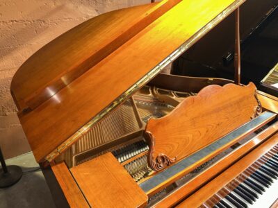 Yamaha GH1 Baby Grand Piano